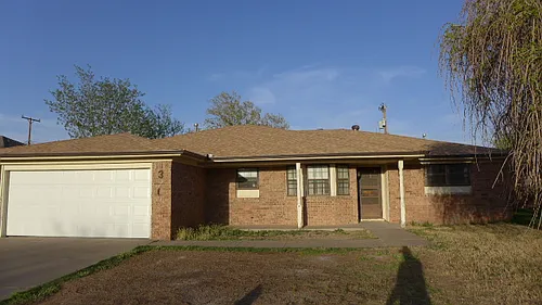 3907 Harmony St Photo 1