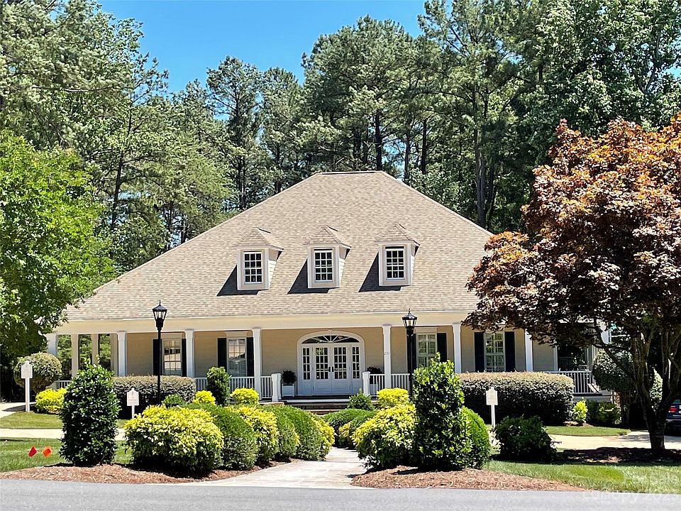 2nd image of 235 Badin View Dr