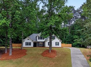 85 Elmwood Dr, Sharpsburg, GA 30277