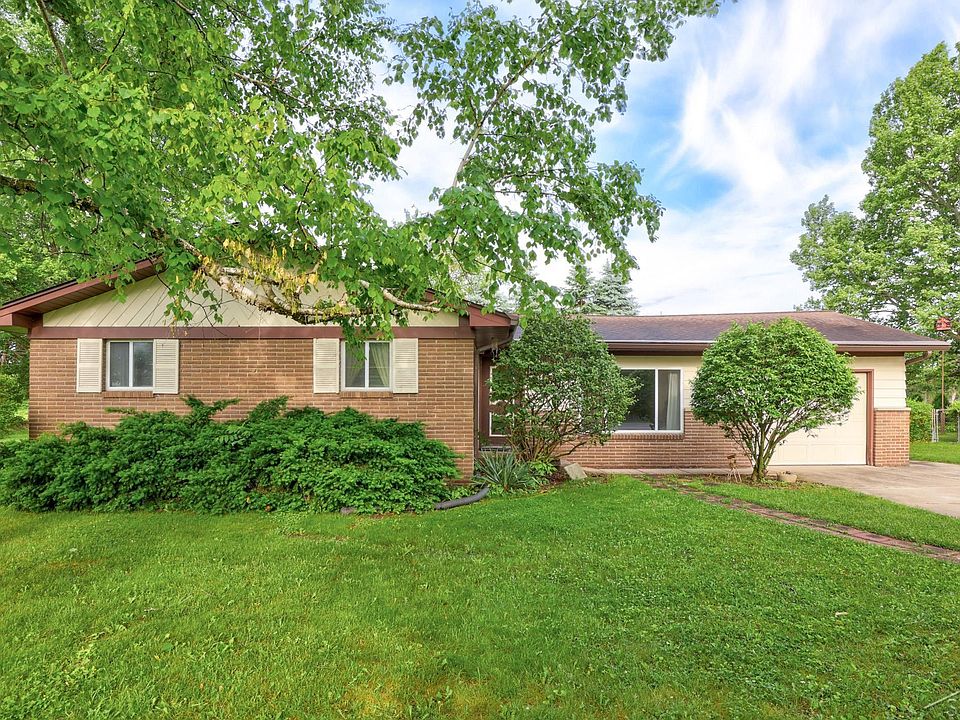 1st image of 2925 Glacier Dr