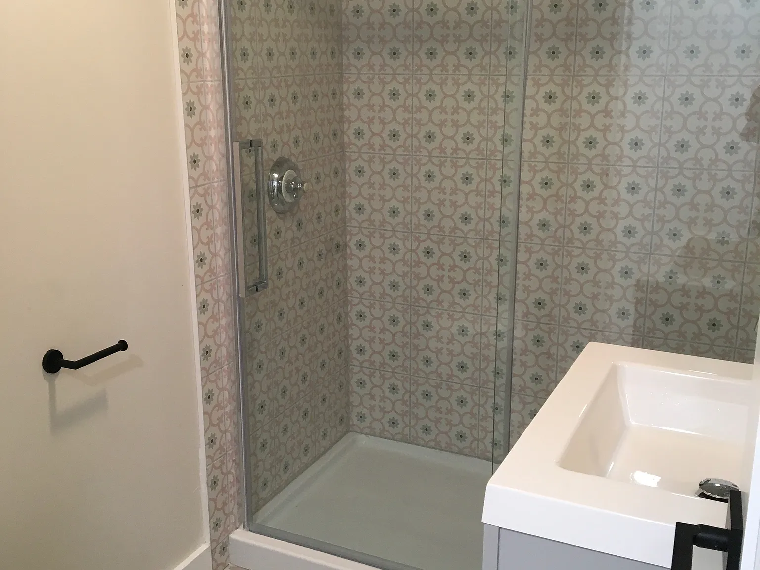4 bed, 1500 sqft, $5,400 — Photo 4