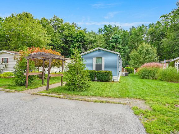 2nd image of 37 Feller Road