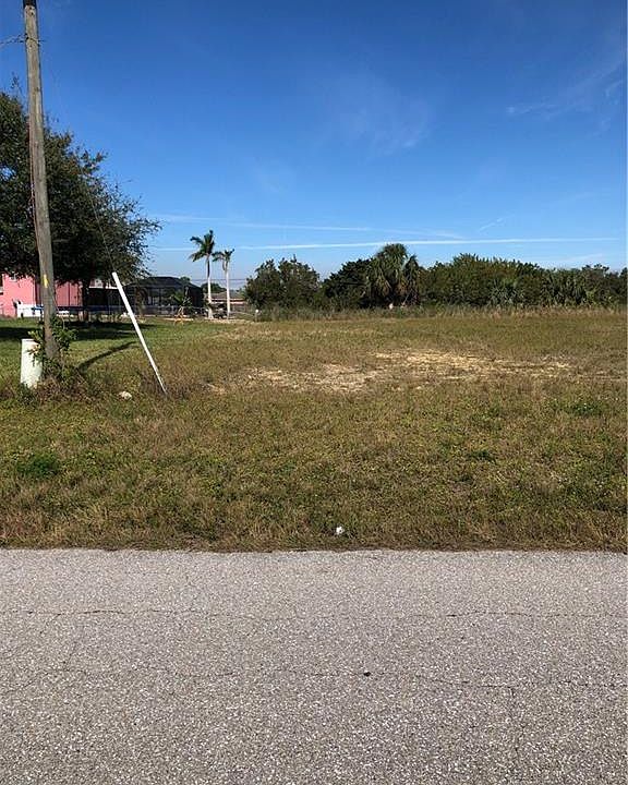 2nd image of 1621 NE 17th Ter