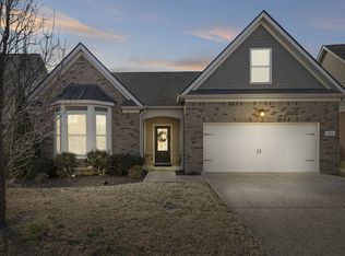5826 Napa Valley Dr, Smyrna, TN 37167