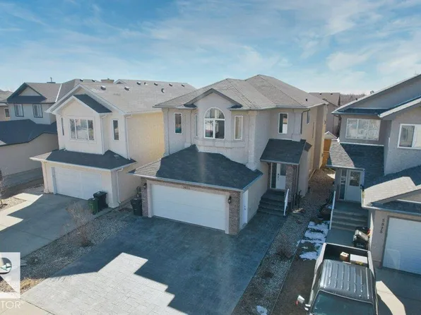 5871 166th Ave NW, Edmonton, AB T5Y 0J2