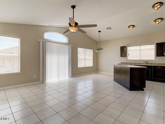 4th image of 4311 E Campo Bello Dr