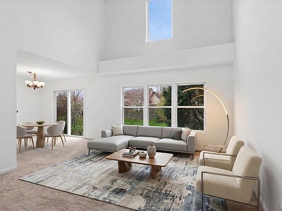 2nd image of 2546 Heritage Ct