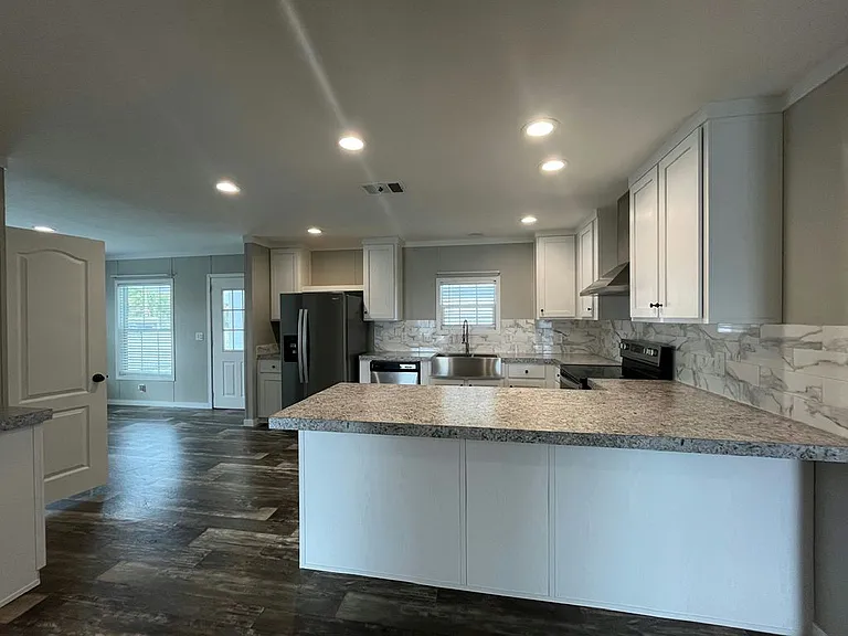 337 Eland Dr #337 — Photo 7