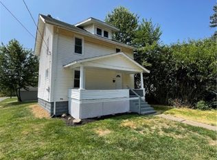 2370 3rd St SE, Canton, OH