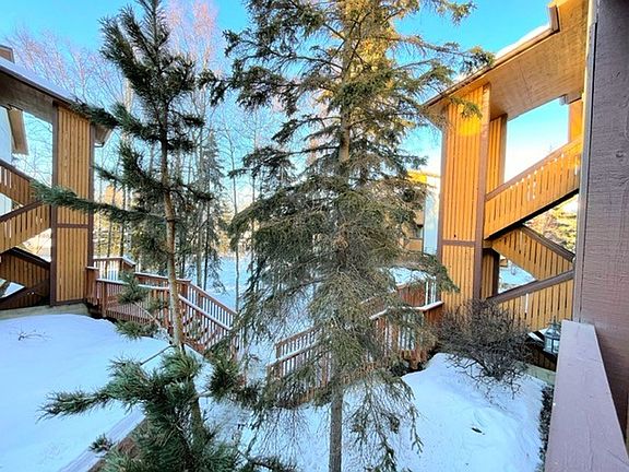 3rd image of 7342 Huntsmen Cir #14-B