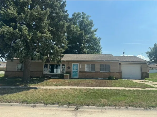 315 E 1st St, Clarkson, NE 68629