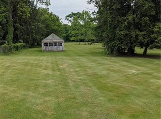 1229 W County Line Rd, Mineral Ridge, OH 44440