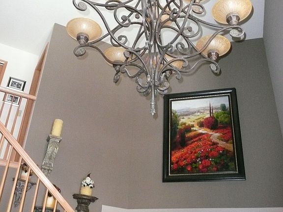 Vaulted Entry/Bob Mackie Chandelier