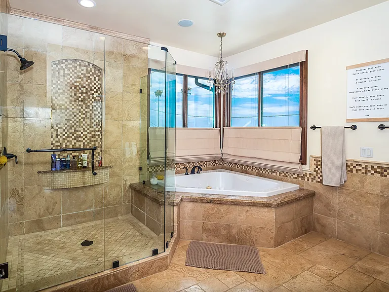 3658 Buena Vista St — Photo 26