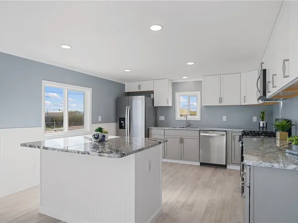 13106 S Cove Pkwy, Topock, AZ 86436