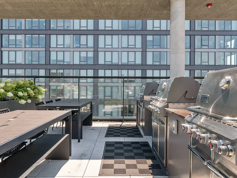 Sage West Loop — Photo 21