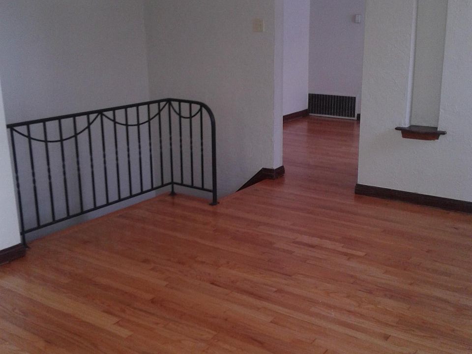 1st image of 5452 Loughborough Ave