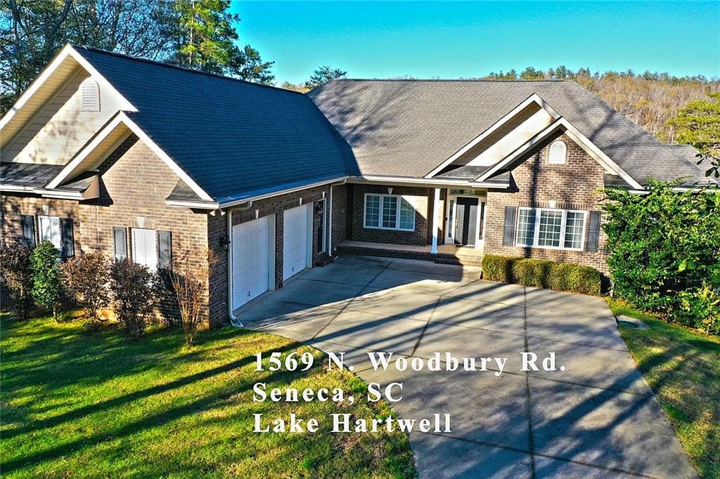 1569 N Woodbury Rd Seneca SC 29672 Zillow