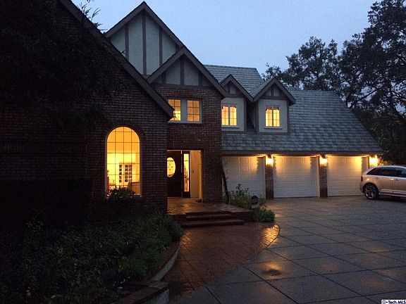 4th image of 805 Oak Knoll Cir