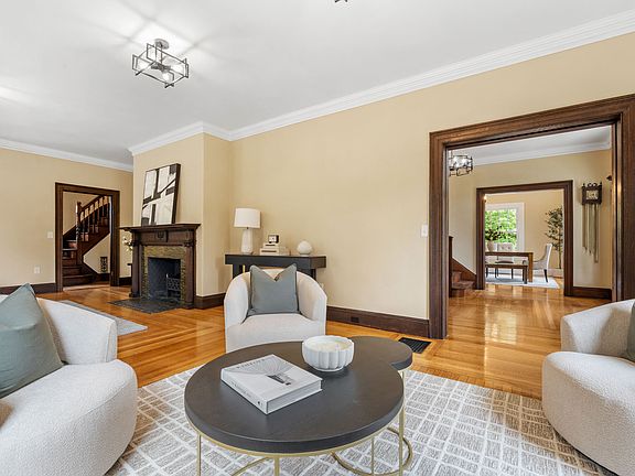 4th image of 48 Union St #1