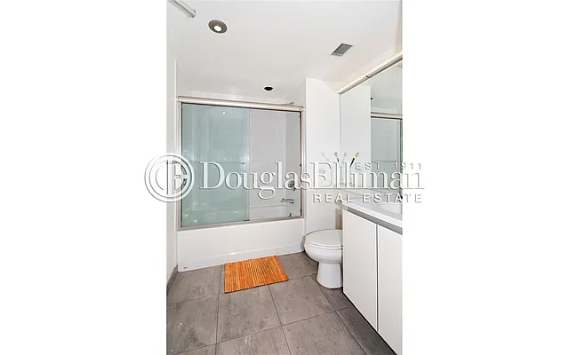 Sold by Douglas Elliman | media 29