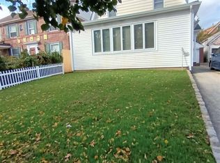 4016 158th St, Flushing, NY 11358