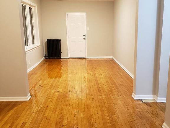 3rd image of 6807 S Harper Ave APT 3R