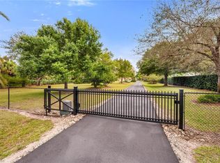 1350 31st St SW, Naples, FL 34117