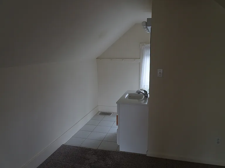 602 Lafayette St — Photo 10
