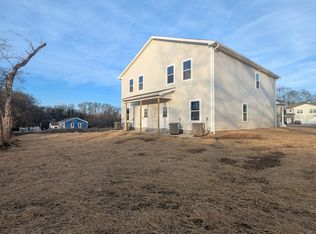 906 Hannaway Rd, Columbia, TN 38401