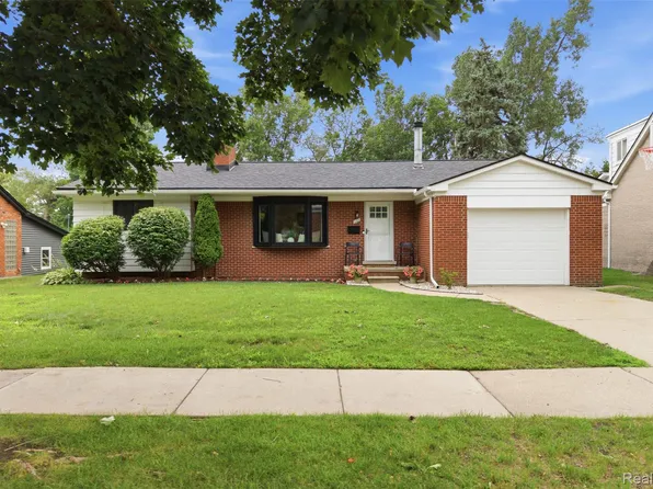 595 Byron St, Plymouth, MI 48170
