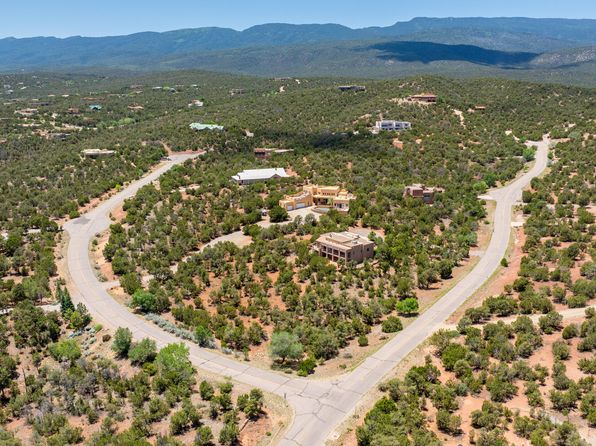 51 Twin Arrow Dr, Sandia Park, NM 87047