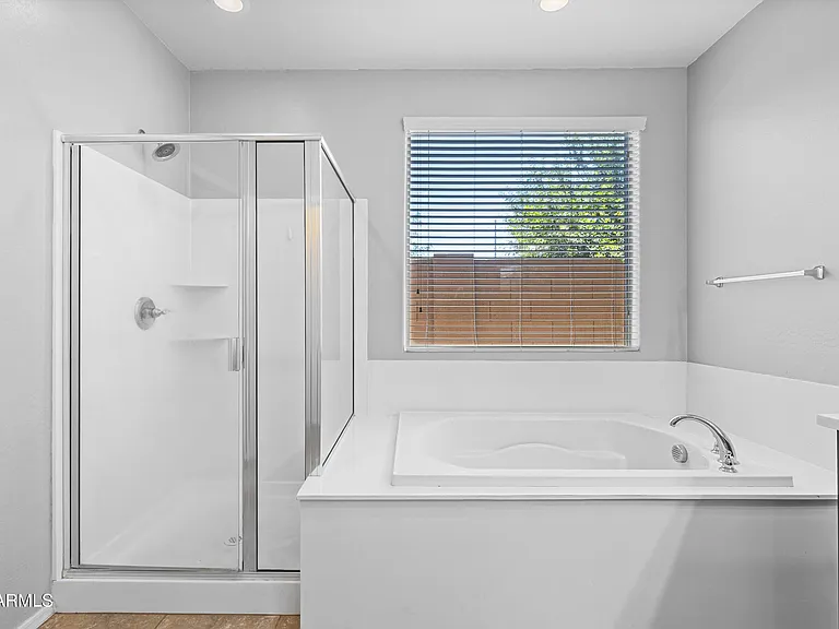 22498 S 224th Pl — Photo 18