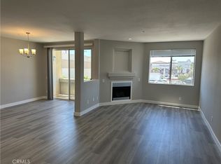 16940 Chatsworth St Unit 206, Granada Hills, CA 91344