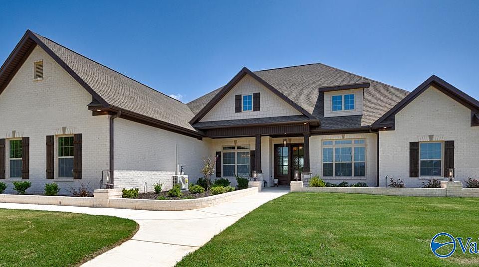 1st image of 119 Lanwood Dr
