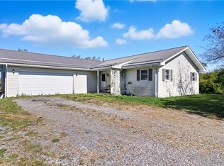 92 Summit Rd, Reynoldsville, PA 15851