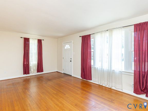 5th image of 1706 Parlow Dr
