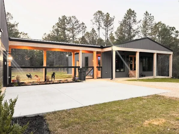 32 County Road 385, Water Valley, MS 38965