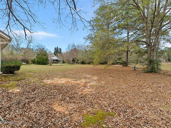 2nd image of 9 Albert Odom Rd Lot A