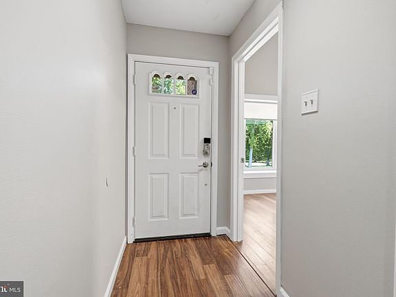 2nd image of 1720 Julie Ct