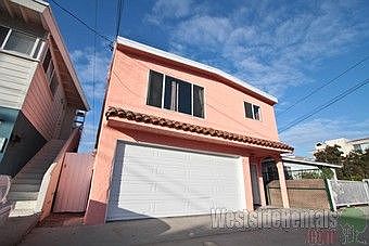 3rd image of 217 Crest Dr