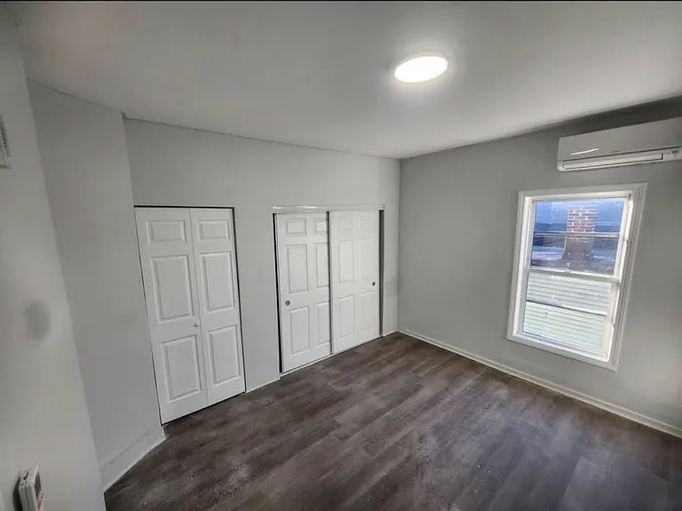 48 Coral St #1 — Photo 5