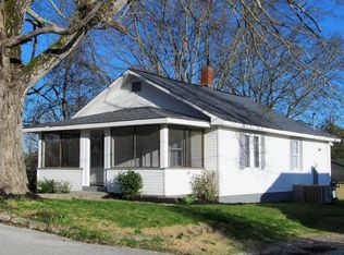 212 Birch St, Harriman, TN 37748