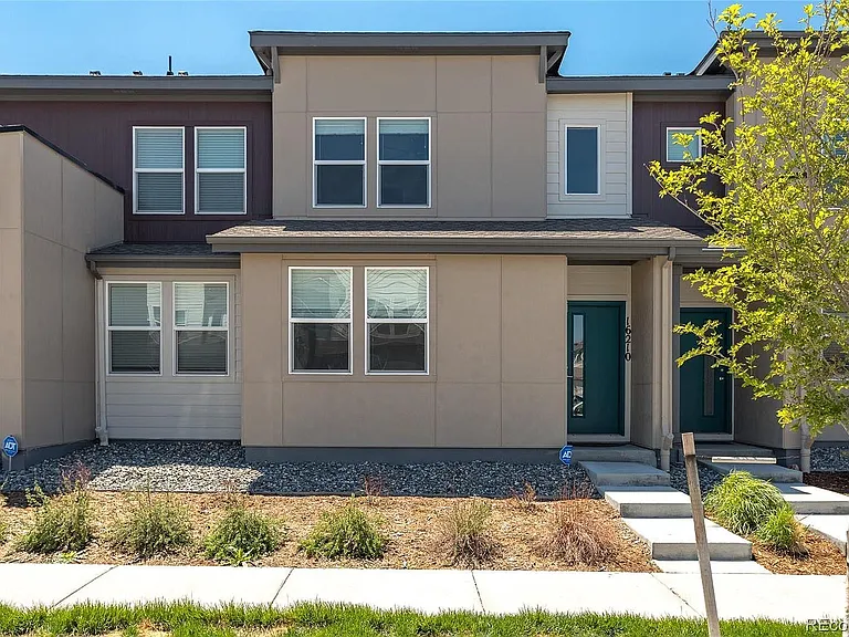 16210 E Warner Pl — Photo 1