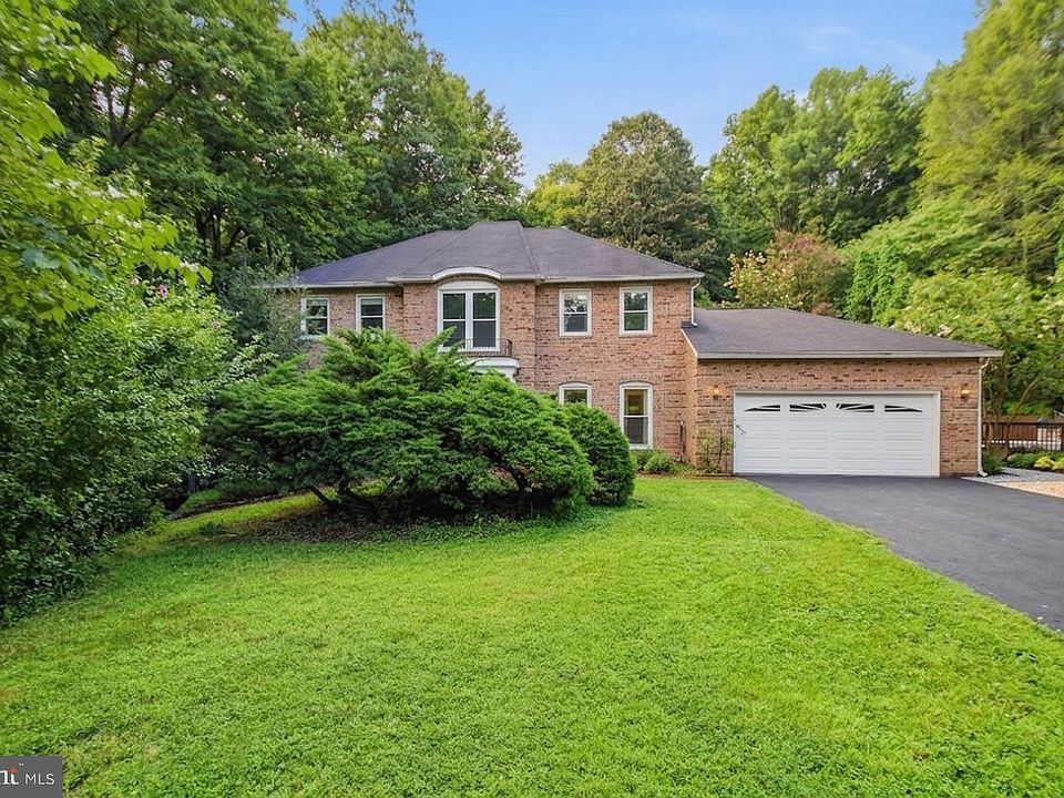 1st image of 6001 River Forest Dr