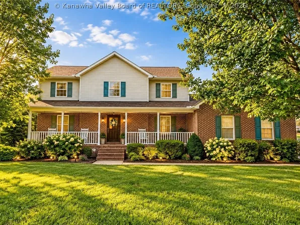 110 Barrington Dr, Scott Depot, WV 25560
