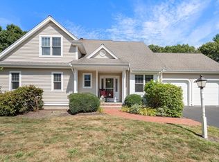 51 Holly Cir UNIT 51, Kingston, MA 02364