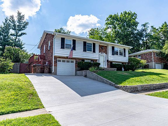2nd image of 302 Westwood Dr
