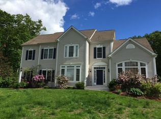 37 Canterbury Hill Rd, Acton, MA 01720