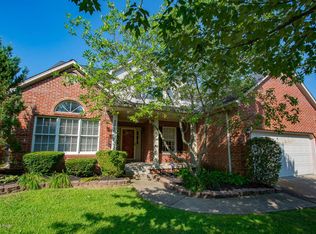 5210 Charlbury Ct, Louisville, KY 40241